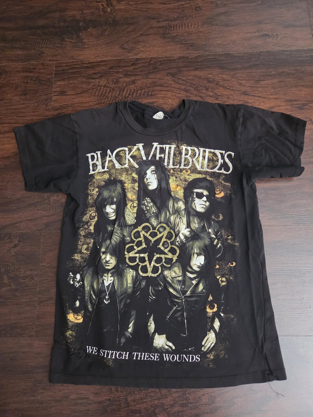 Black Veil Brides "We Stitch These Wounds" vintage band t-shirt